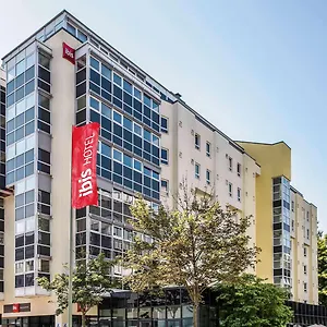 Ibis Hauptbahnhof Аугсбург