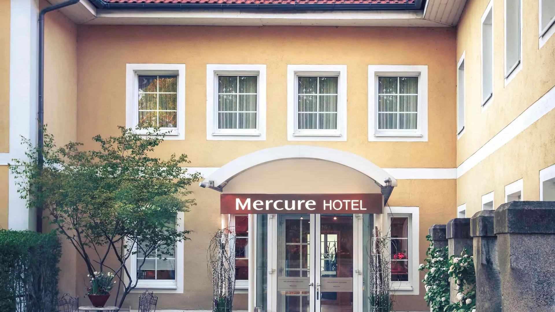 ***  MERCURE Hotel Airport München Aufkirchen Alemania