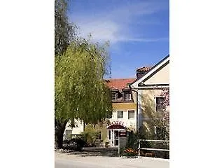 Akzent Hotel Aufkirchen 3*,